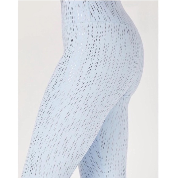 NWT GLYDER Sultry Legging In Ice Blue-Silver Medium - Picture 13 of 13
